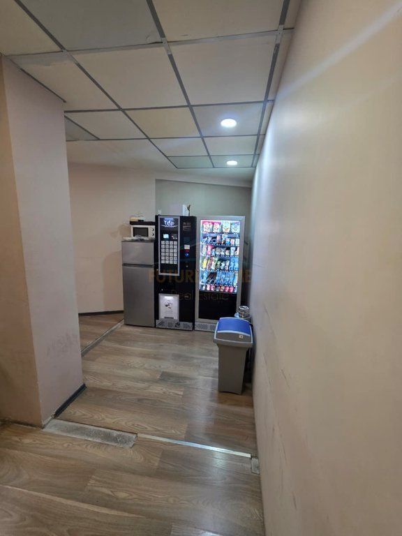 Locale Commerciale in Affitto, Centro.​