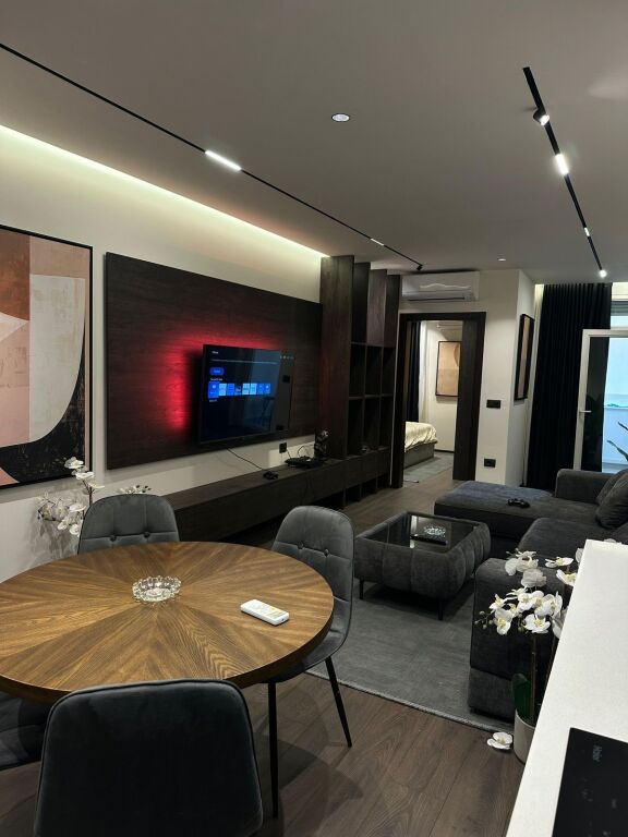 Affittasi 1+1 super appartamento 1000€ A Grepi i Arte Ex Esposizione