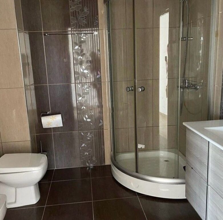 PREZZO RIBASSATO!! Appartamento 3+1+2 in vendita, Comune di Parigi!!!