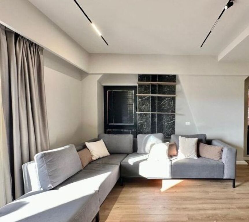 Shitet apartament 2+1+2 – rezidencë moderne në Rrugën e Kavajës