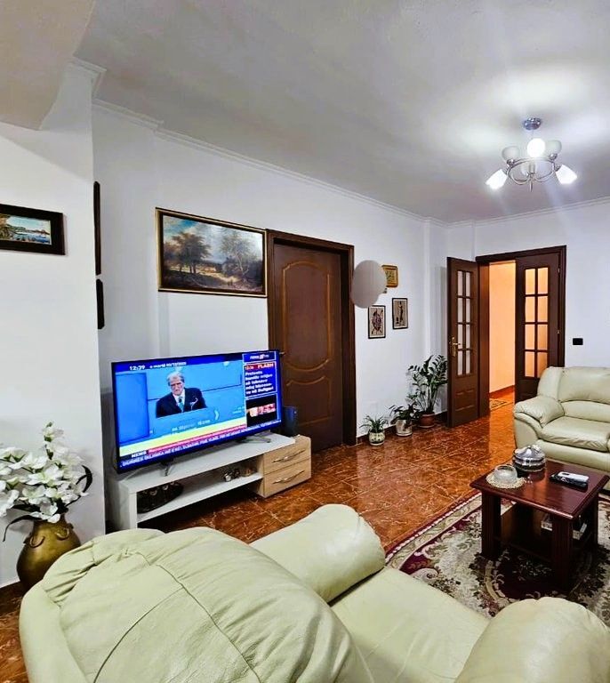 SHITET APARTAMENT 2+1 RRUGA DRITAN HOXHA