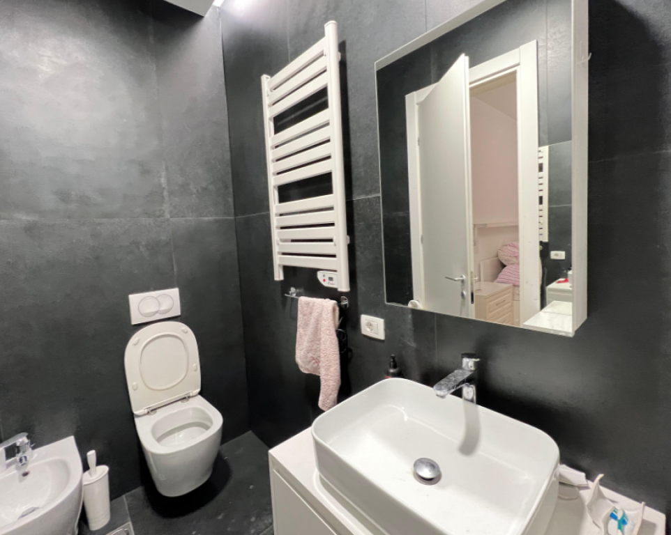 QERA – Apartament Premium 2+1+2 |Kompleksi Delijorgji, Tiranë