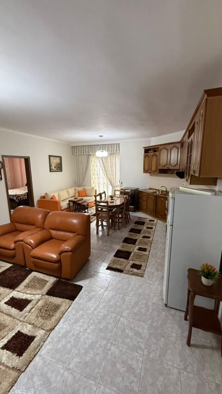 🏢Don Bosko,prane Alb Market jepet me qera apartament 2+1,i mobiluar.500Euro