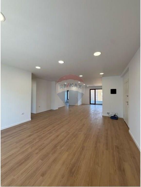 Office - For Rent - Gjergj Fishta Boulevard, Tirana