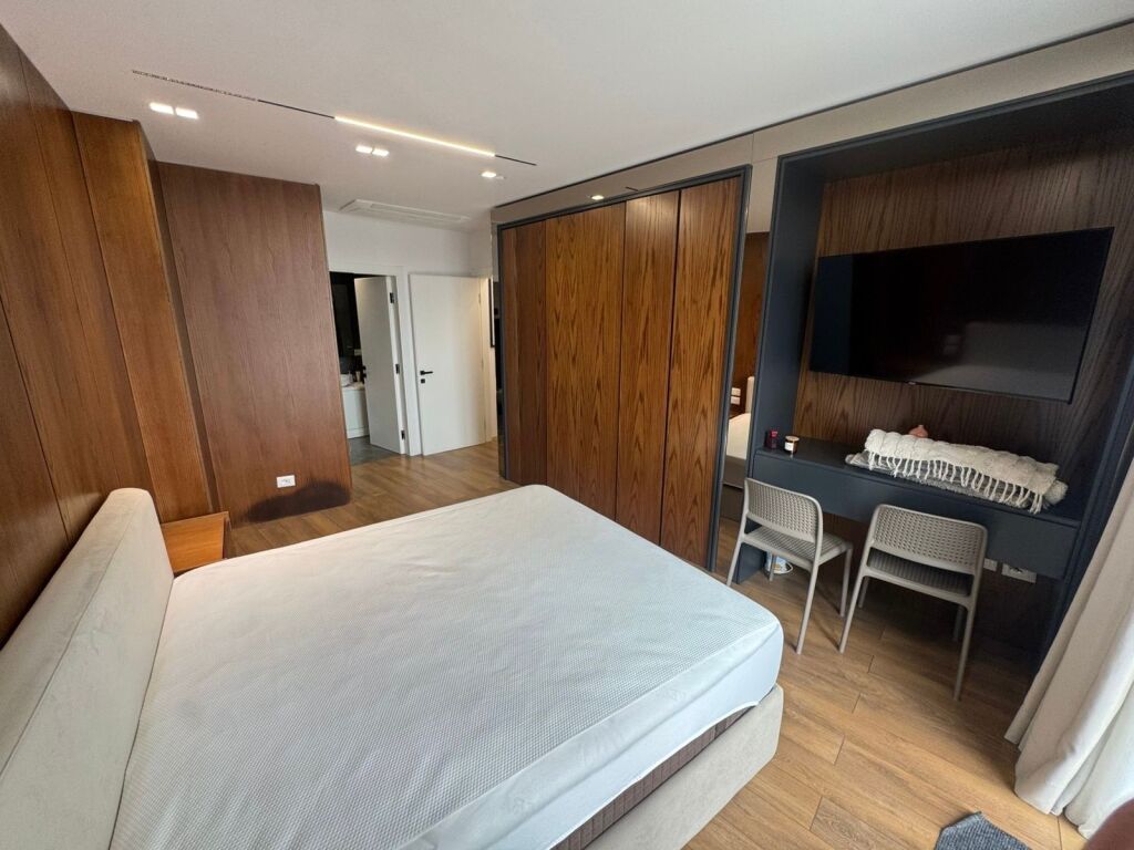 Lake View me Qera 2+1+1+🅿️