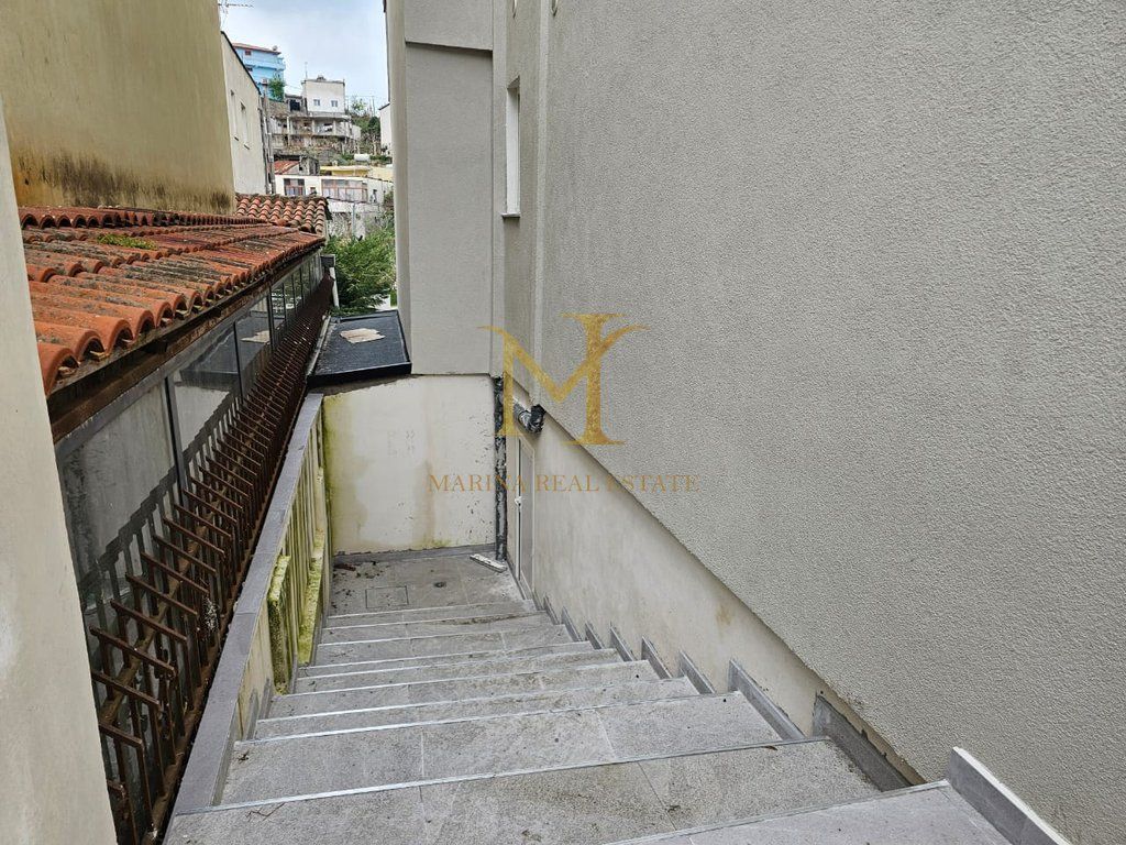 SHITET APARTAMENT 1+1+ OBORR TE SPITALI RAJONAL DURRES!