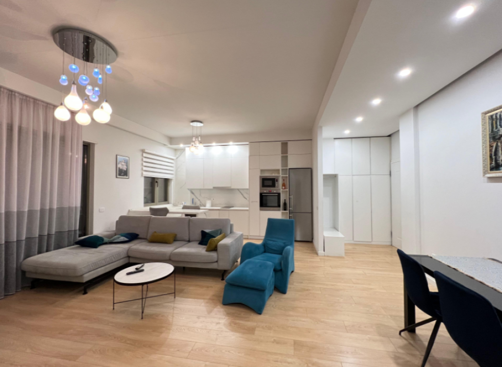 QERA – Apartament Premium 2+1+2 |Kompleksi Delijorgji, Tiranë
