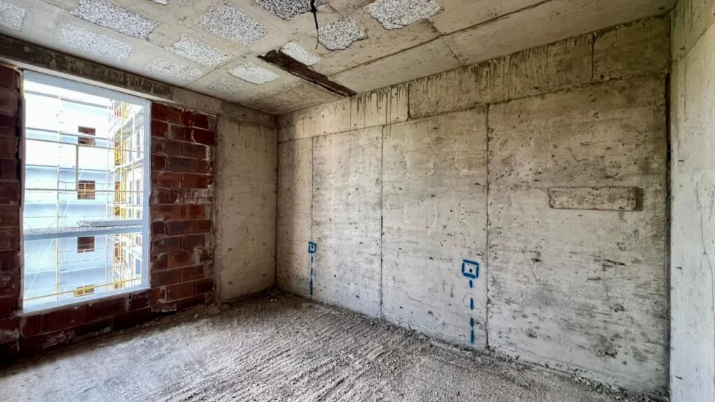 FOR SALE: 2+1 Apartment with Balcony (78 m²) 📍 Ali Demi – Idriz Dollaku Street Under Construction – Brick Phase || 6th Floor || €135,000 || Well-Connected Area 🏃🏻‍♂️