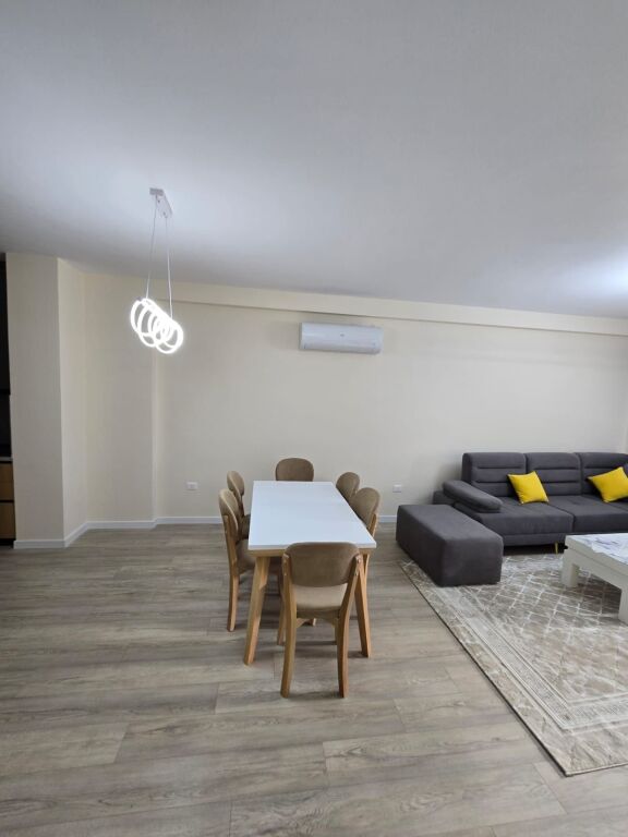 🏡 Apartment 2+1+veranda for rent – Animal Hospital, Tirana!!