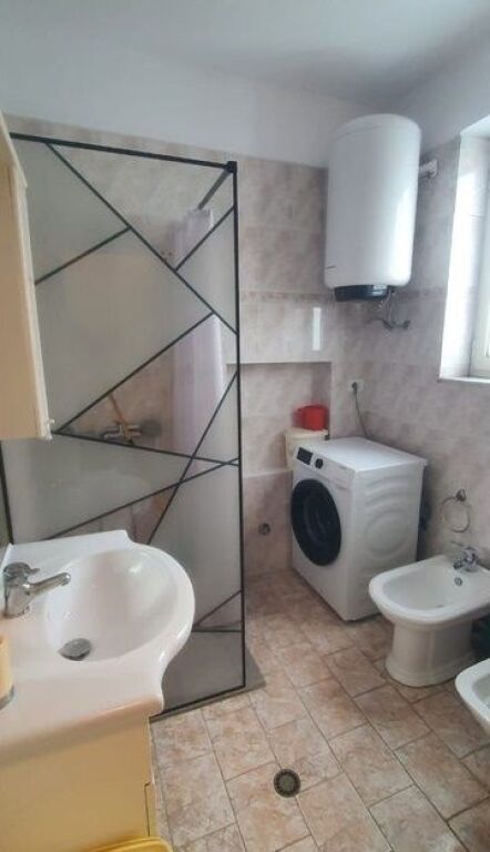 Apartament me qira 2+1+2 , Brryli