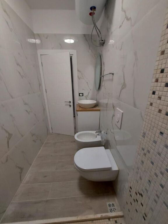 Appartamento 1+1 in vendita Scuola Bajram Curri 95.000 Euro