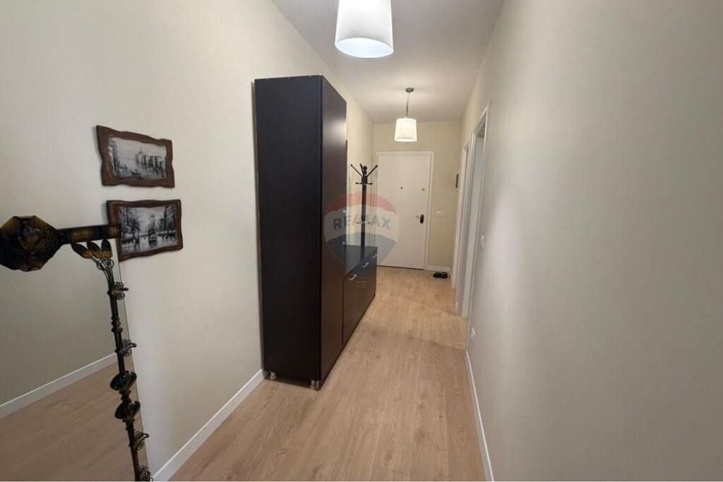 Apartment 1+1 for rent at Elbasan Street. 1+1 for rent near Lion Park.