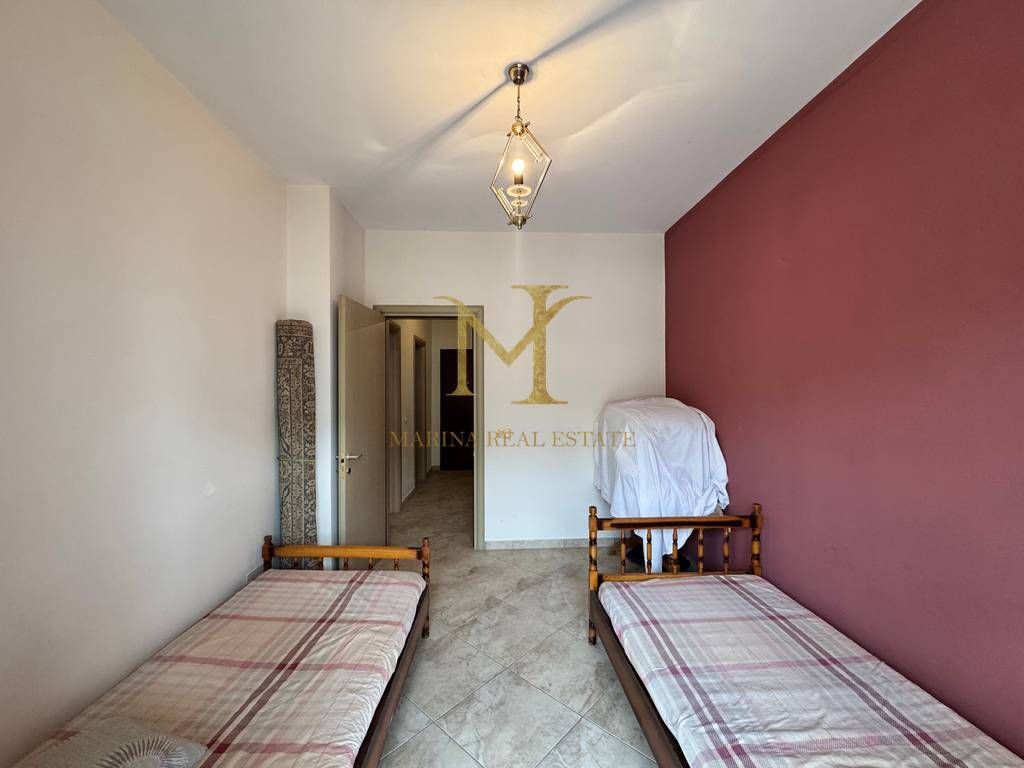 Vendesi in vendita 2+1+2 a Durazzo, zona Plazh