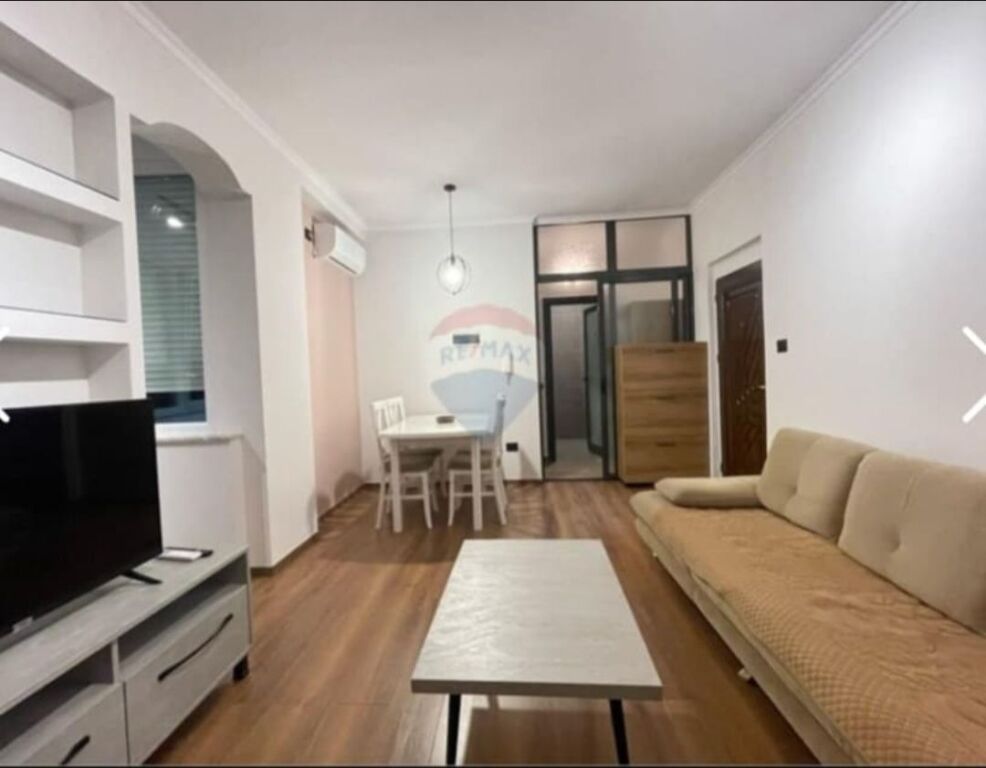 1+1 for rent at Zogu i Zi