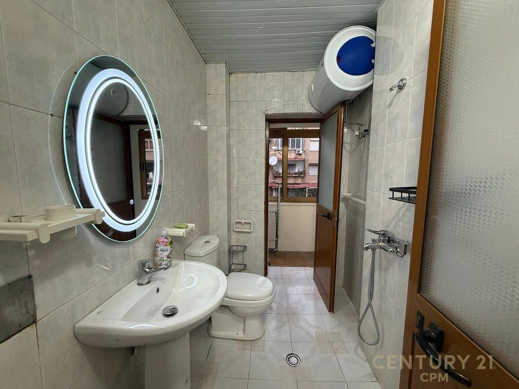 APARTMENT 1+1 FOR RENT NEAR THE GUARD IN NEW TIRANA