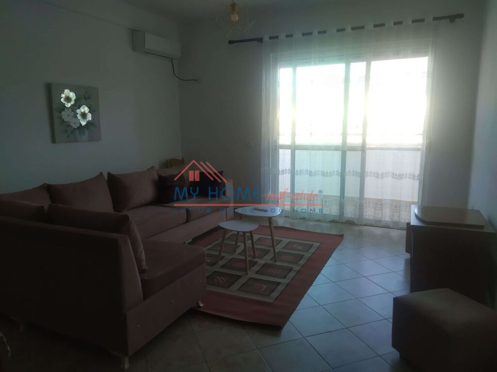 Apartament 1+1 me qira Rruga Riza Cerova Tirane