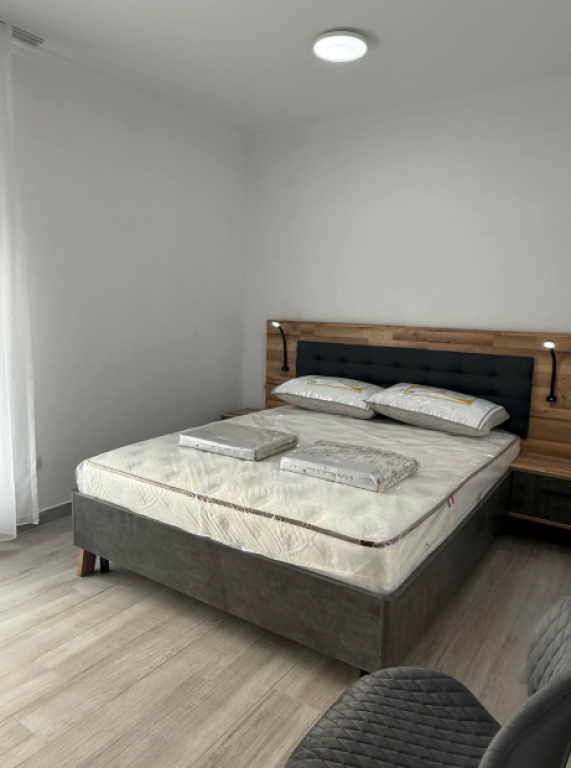 🏡 Apartament 2+1 + Parkim me Qira – Pranë Bulevardit të Ri