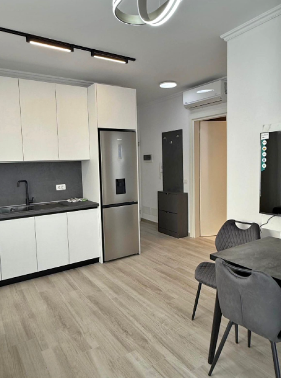 🏡 Apartament 2+1 + Parkim me Qira – Pranë Bulevardit të Ri