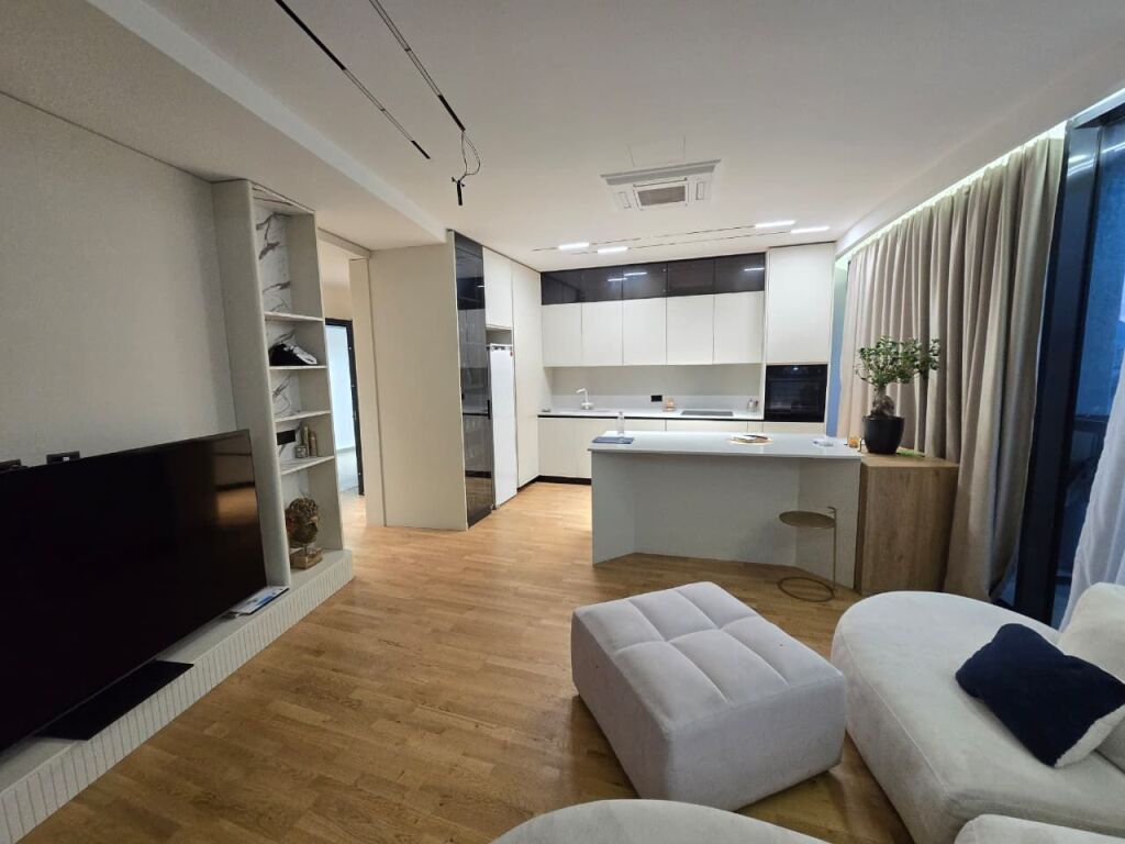 Apartament 2+1+2+Parkim   Me Qira Ne Lake View Residence
