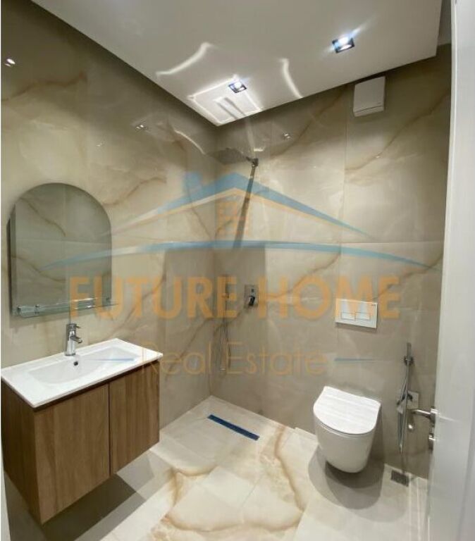 Shitet, Apartament 2+1+2, Kopshti Botanik