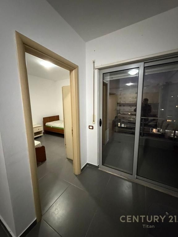 Apartament 2+1 per qira ne Yzberish