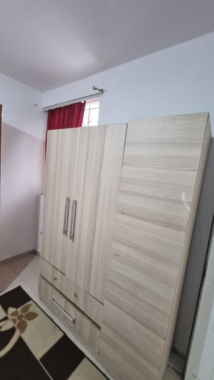 Jepet me qira apartament 1+1, 350 € , 21 Dhjetori