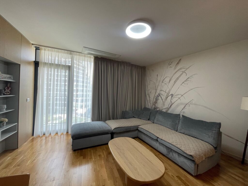 Qera Ne Lake View , Me Post Parkimi