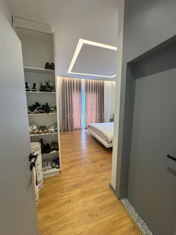 2-Storey Villa for Sale in Farkë, near the Lake – Elite Area