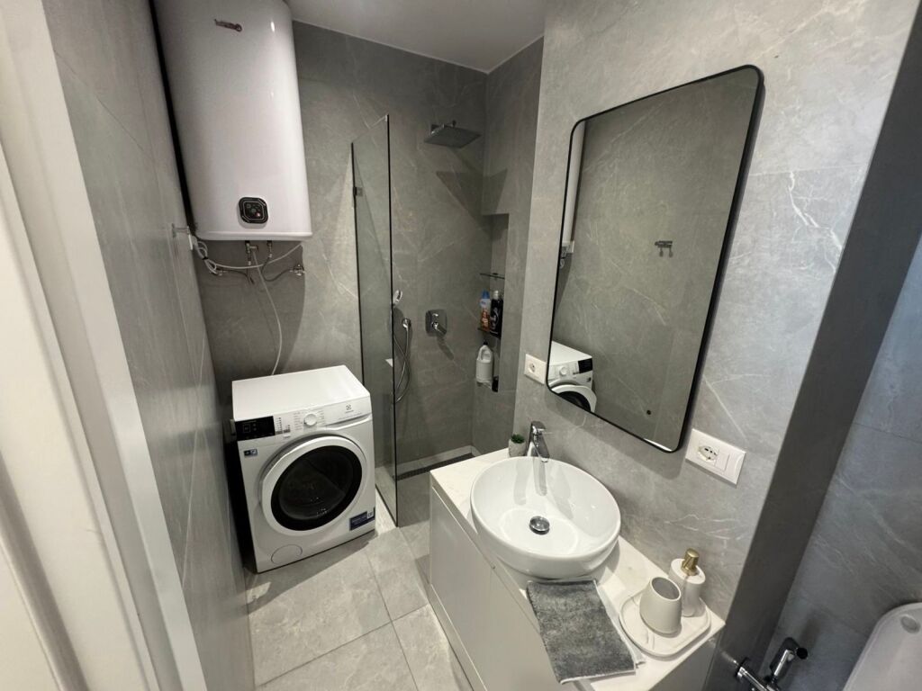 Lake View me Qera 2+1+1+🅿️