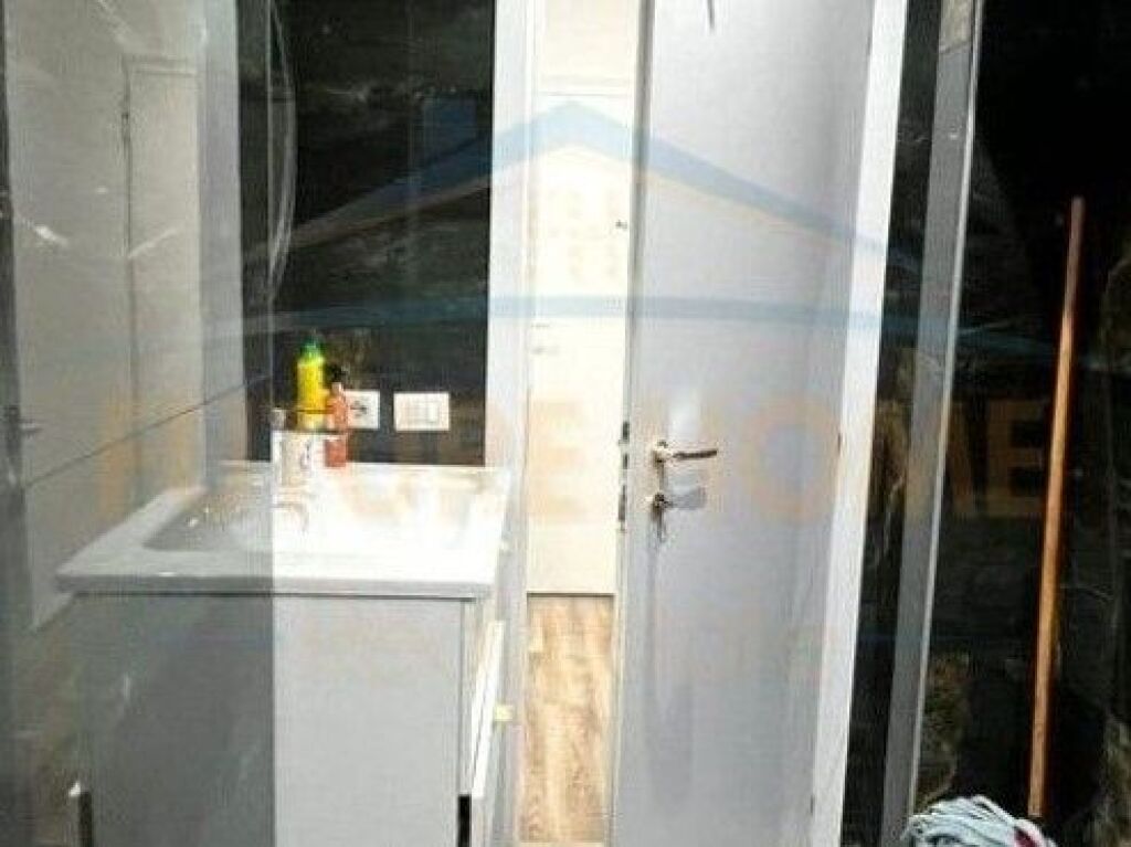 Affitto, Appartamento 2+1, Via Bogdaneve, Tirana.