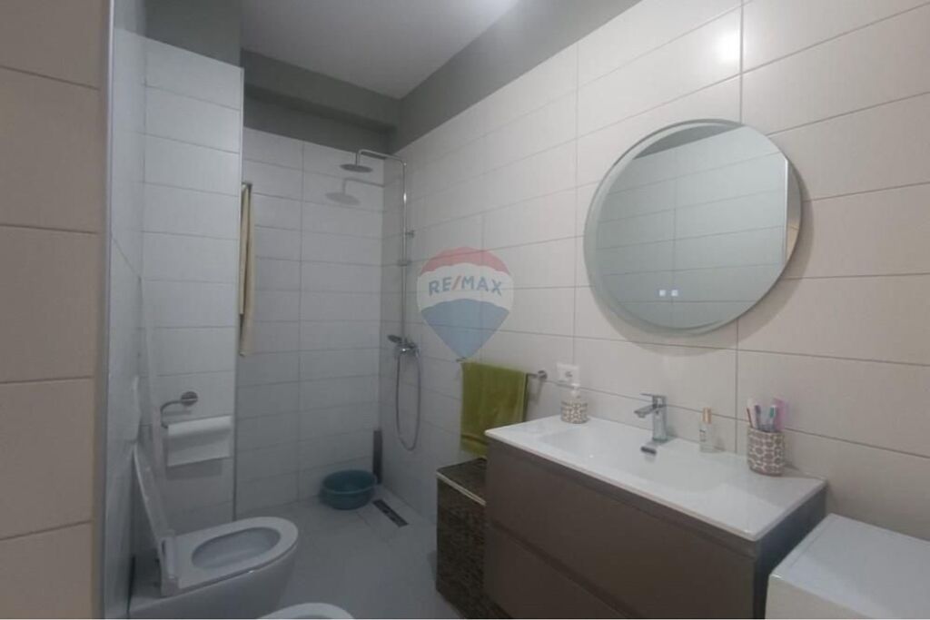 Jepet me qera apartament 1+1+ post parkimi ne Don Bosko .