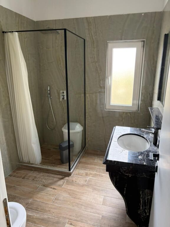 APARTMENT 2+1+2+ PARKING SPACE | FOR RENT | FARKË LAKE