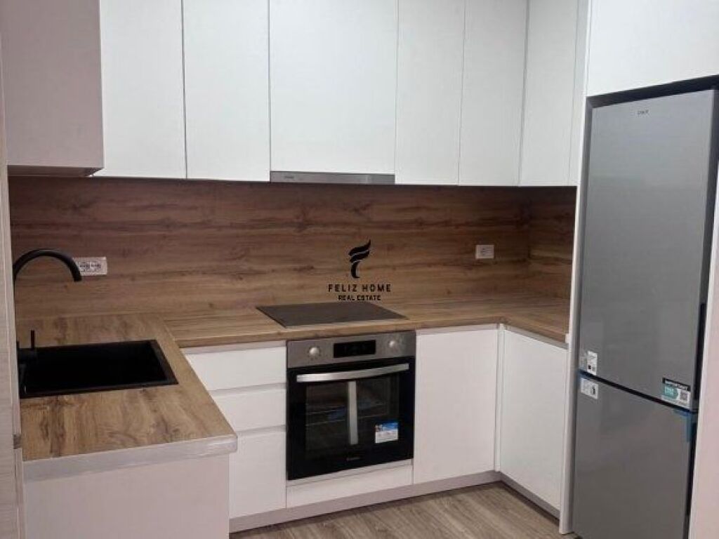 APARTAMENT ME QERA 1+1 LAPRAKE 600 EURO FH-65361