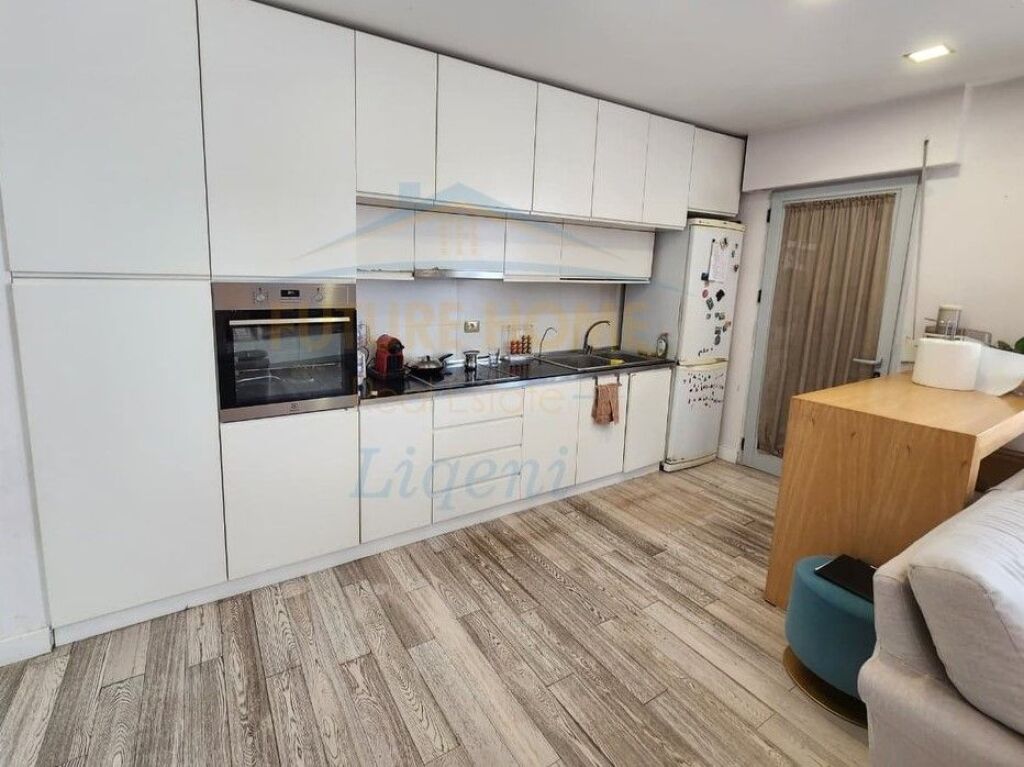 For sale, Apartment 3+1+Parking Space, Dry Lake, Tirana.