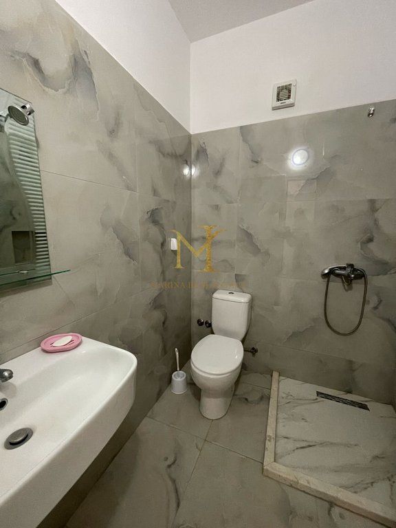 Jepet me qera apartament 2+1 ne Ish-Kenete, Durres!