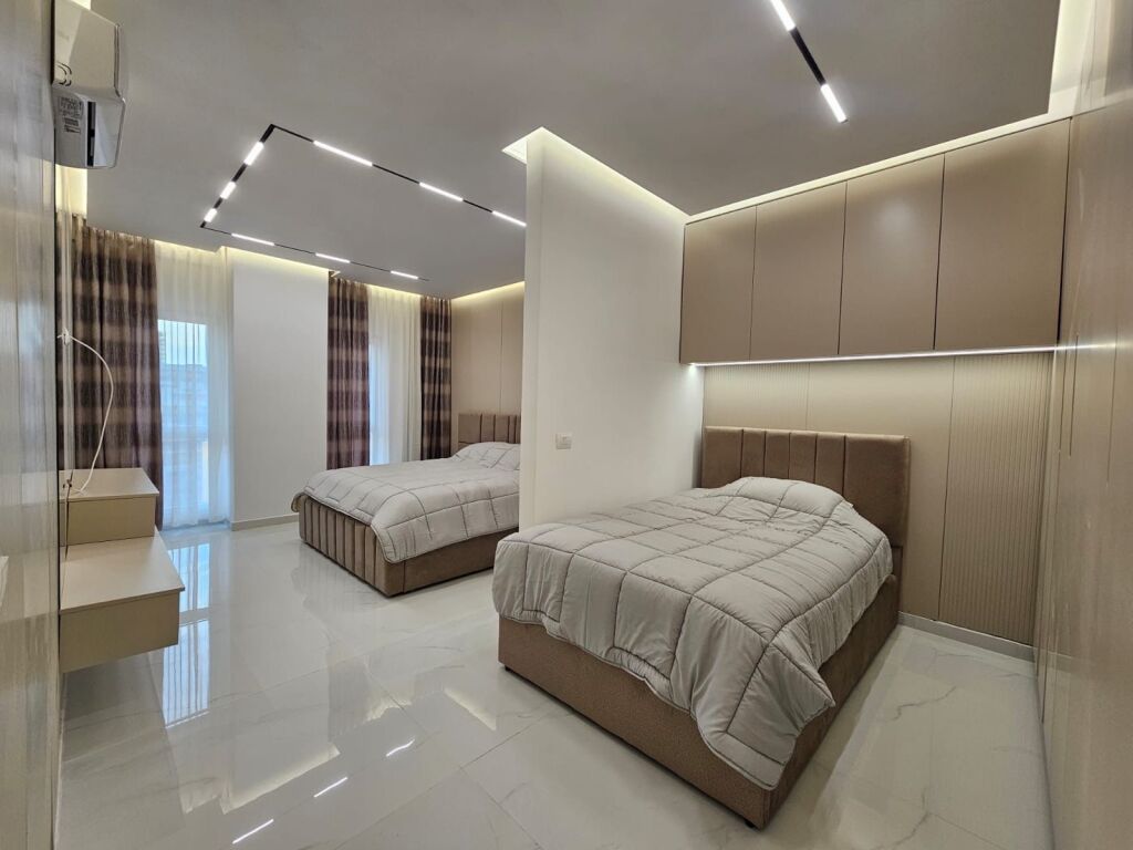 For rent 1+1+ Parking 1000€ ZOGU I ZI