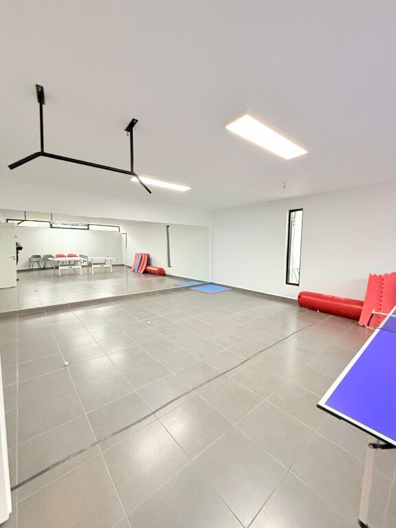 Jepet me qira vilë luksoze