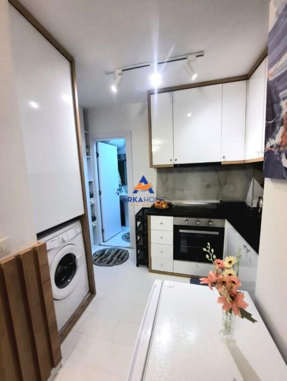 MODERN STUDIO FOR SALE AT ALI DEMI 34M2 "ALI DEMI, NEAR KUSHTRIMI I LIRISE SCHOOL" 88,000 EURO