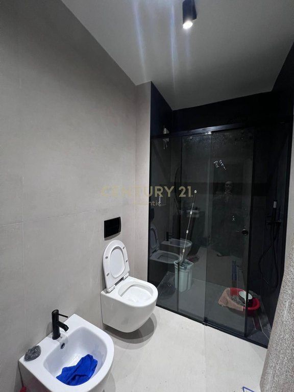 Appartamento 1+1 In Affitto sulla Spiaggia, Durrës