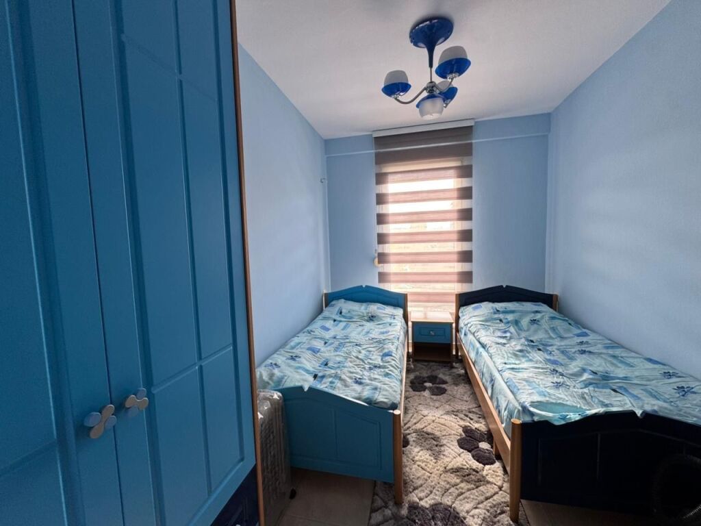 Apartament 2+1 me qera prane Zojes se Keshillit te Mire