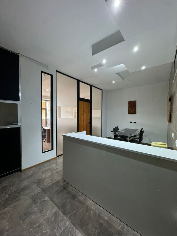 Office space for rent, Garda Bllok