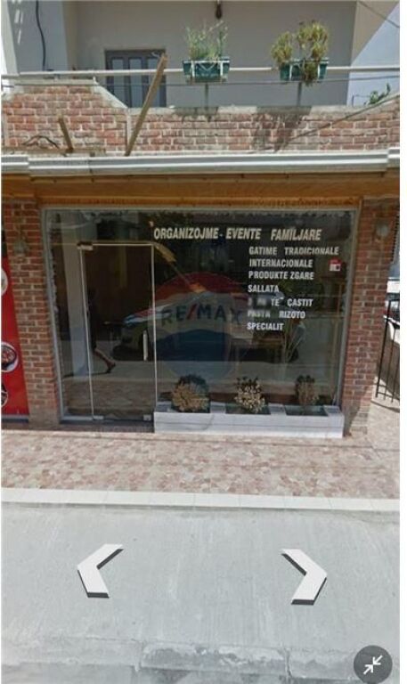 Negozio - In Affitto - Centro Kristal, Tirana