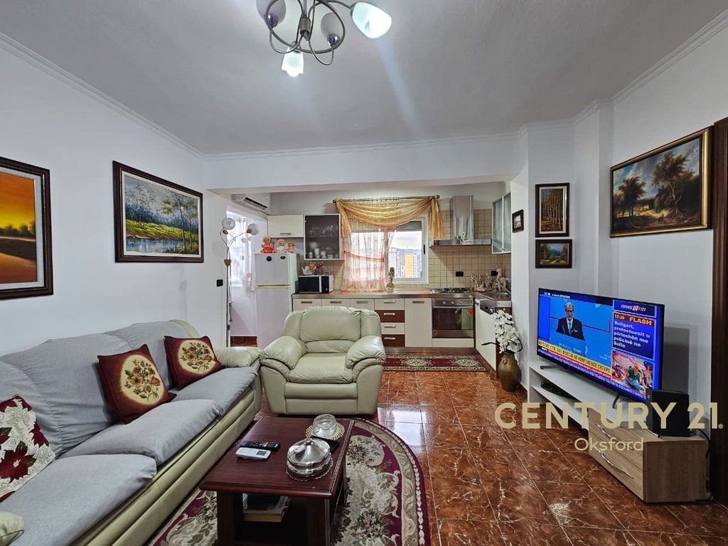 SHITET APARTAMENT 2+1 RRUGA DRITAN HOXHA