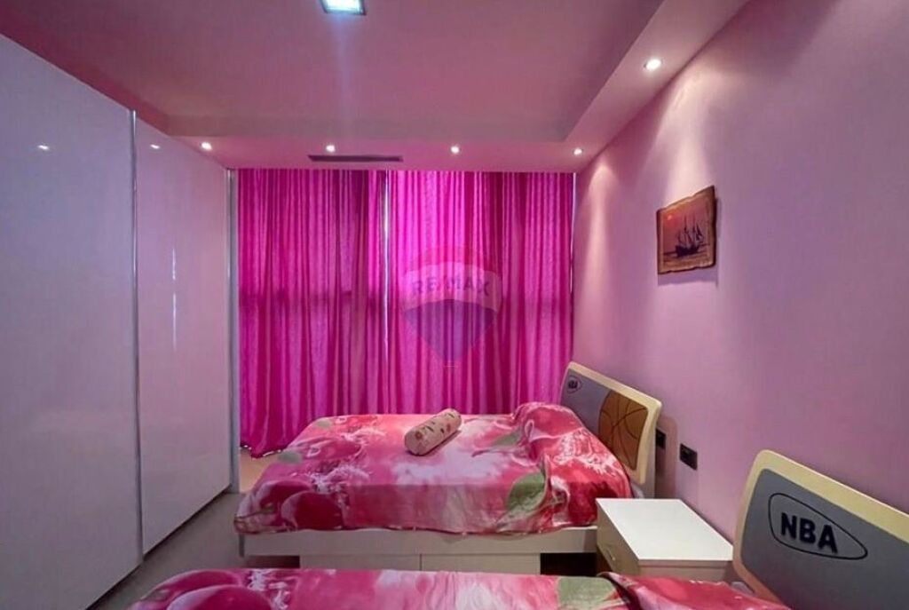 Apartament - Për Qira - Sheshi Willson, Tiranë ID: 530181098-81