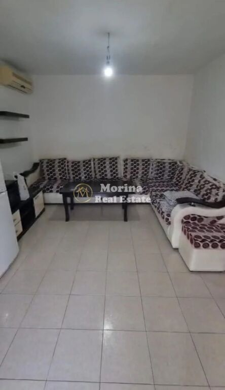 Qera | Shtëpi private 1 + 1 | PERBALLE INXHINIERISE SE NDERTIMIT | 350 €/muaj