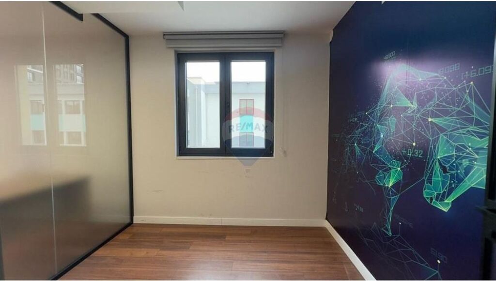 Zyrë - Për Qira - Shallvaret, Tiranë