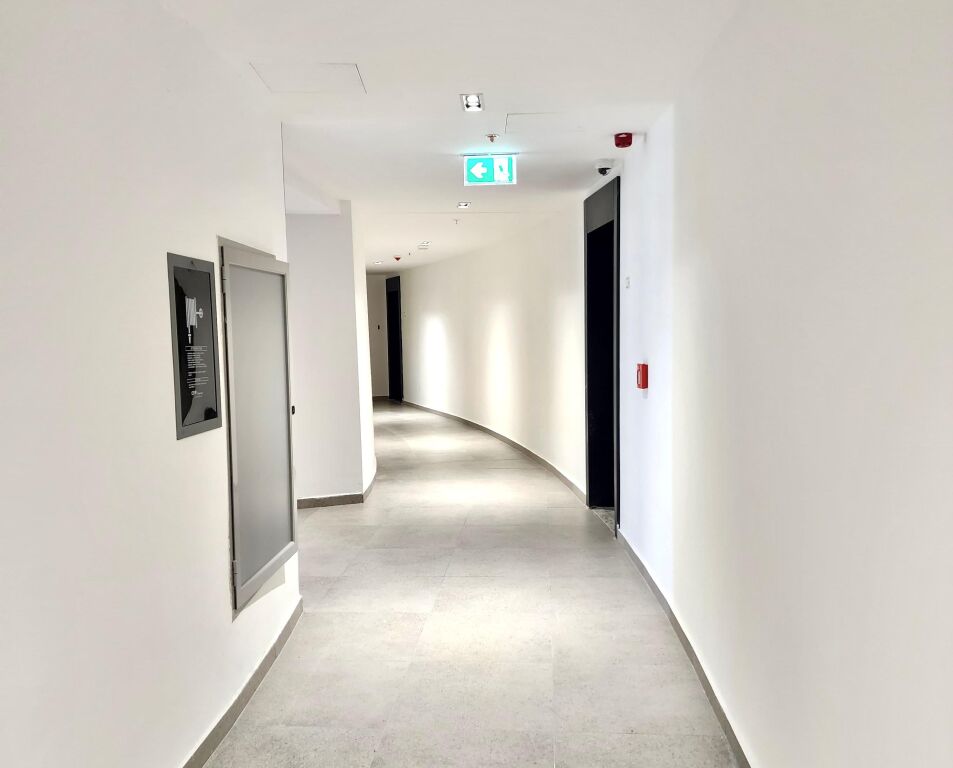 ☀️ Premium Office Space 📍 Lake View – Tirana Lake 135 m² | 3+1+2 WC &amp; 1 Parking Space + Huge Veranda With Stunning Views of Tirana Lake