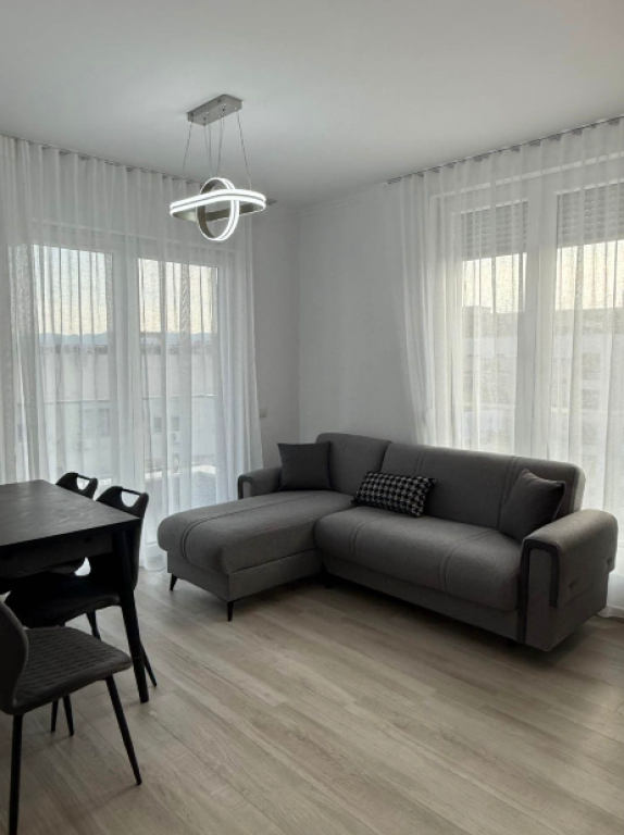 🏡 Apartament 2+1 + Parkim me Qira – Pranë Bulevardit të Ri