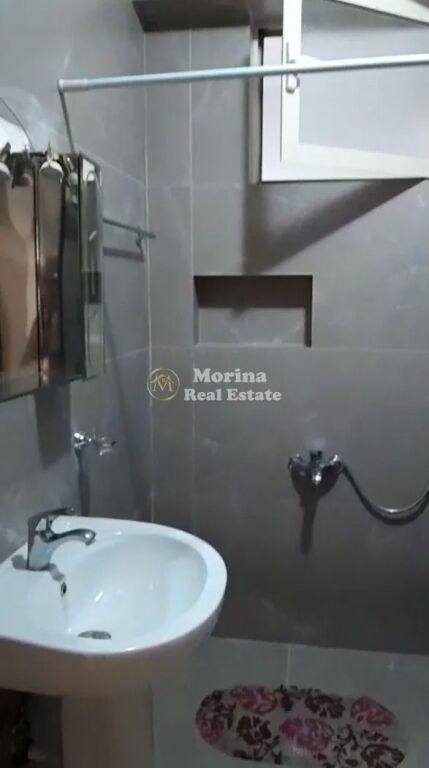 Qera | Apartament 2 + 1 | Zogu i ZI Kolegji Universitar Logos | 700 €/muaj