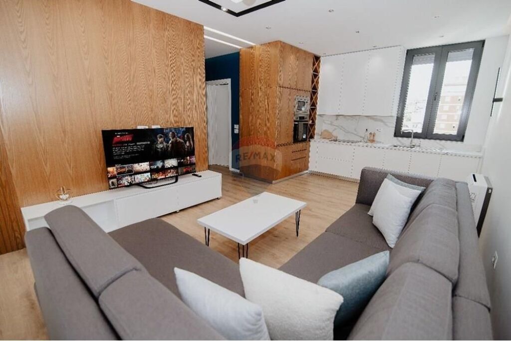 Apartment - For Rent - Myslym Shyri, Tirana